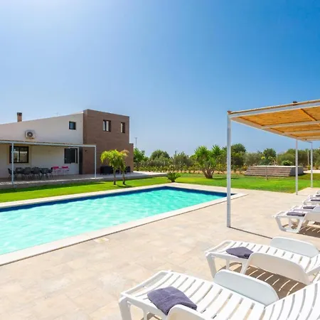 Akos Large Private Pool Ac Wifi فيلة